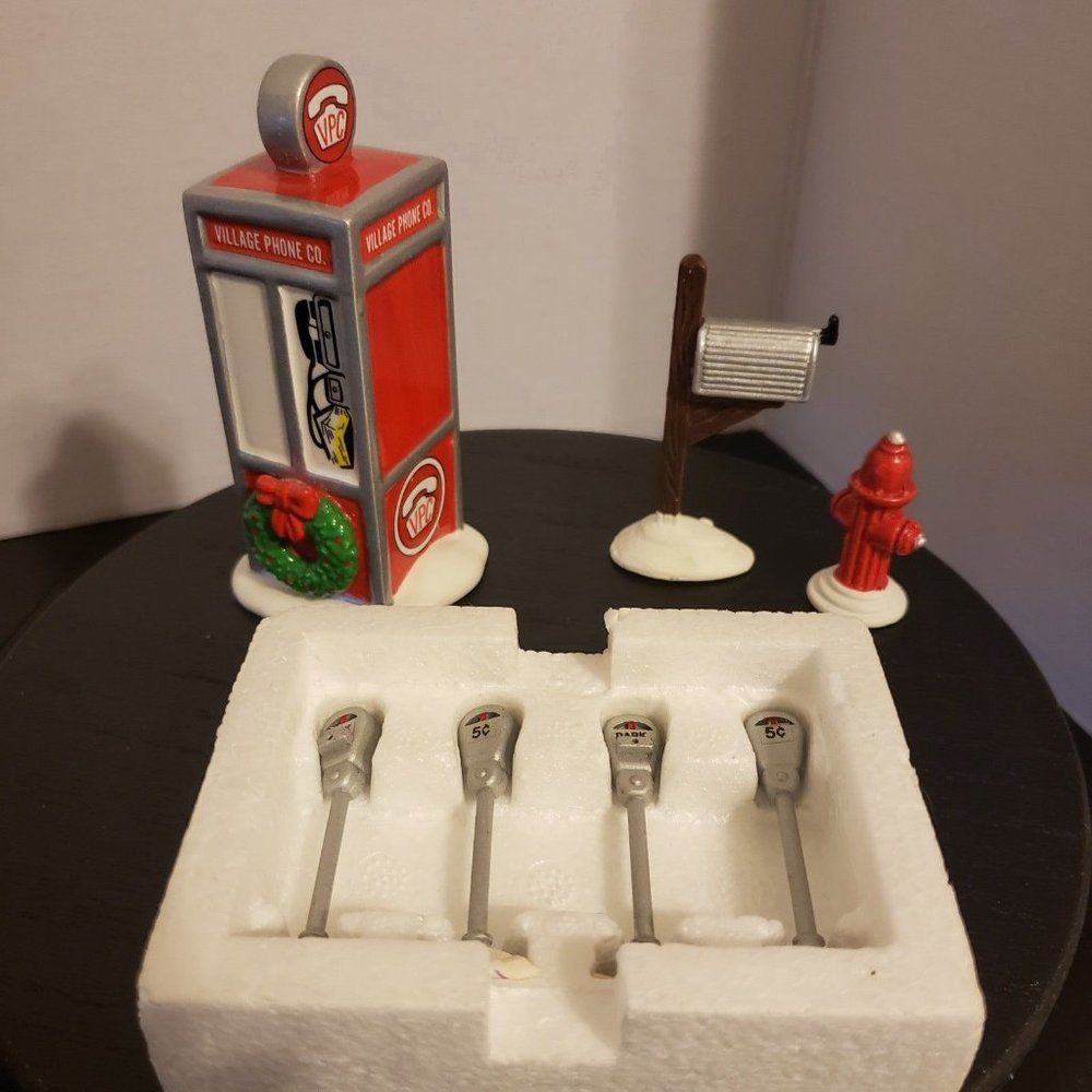 Department 56 Parking Meters Fire Hydrant Mailbox Village Phone Booth